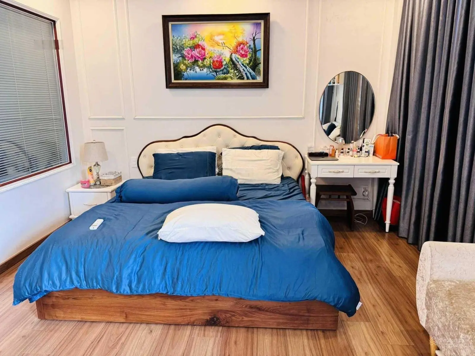 Bán gấp nhà P. An Phú, Q. 2 6x20m, 4 tầng, hướng Đông, view CV, giá 19.5 tỷ. Gọi ngay 0938 241 ***