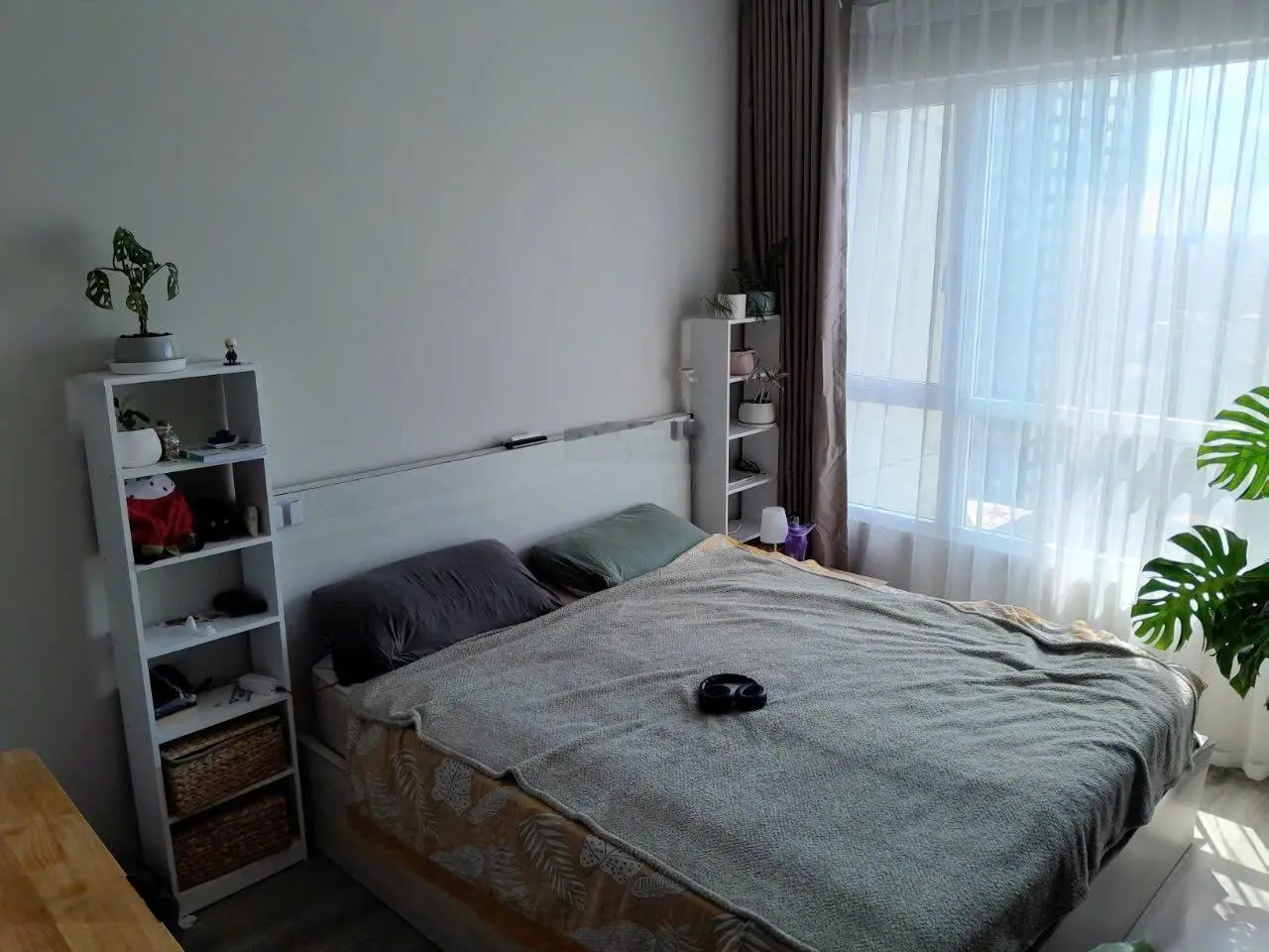 Chính chủ cần bán căn hộ tại tòa Seasons Avenue diện tích 81m2, 2pn 2w. Gía 5,5 tỷ