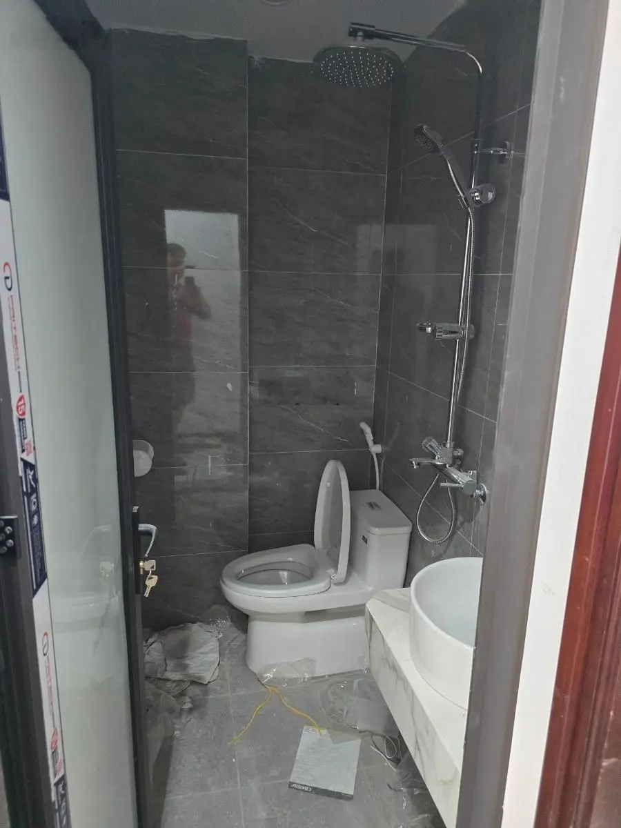 Nhà mới xây văn cao đội cấn 43m- 5tầng- 5ngủ- 2 mặt ngõ- cách ô tô 20m