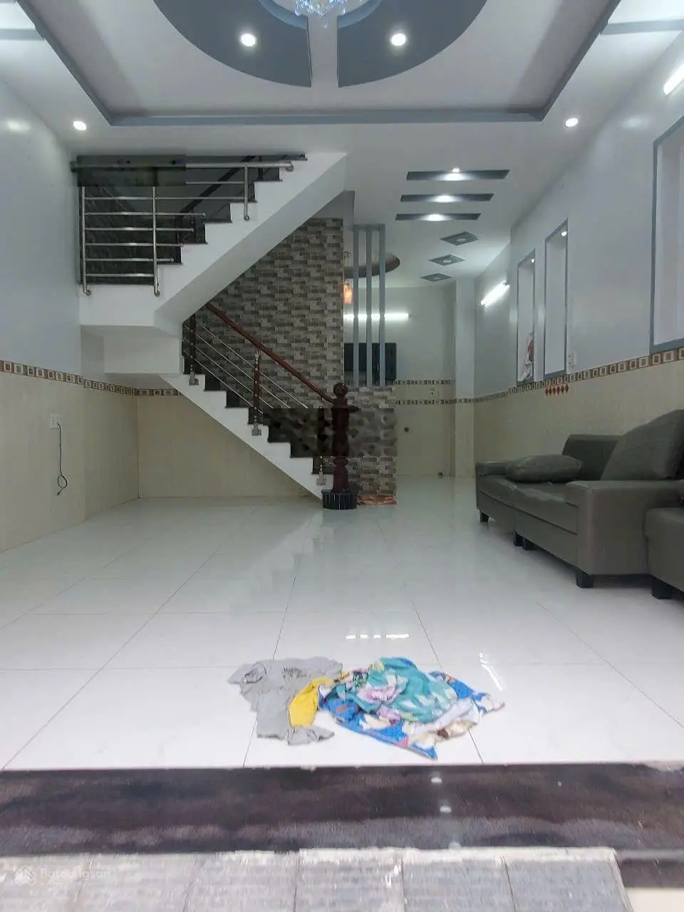 Bán nhà 4 tầng mặt tiền hẻm 67 Đào Tông Nguyên. Hẻm xe hơi 6 m thông tứ phía. Giá 5.3 tỷ tl