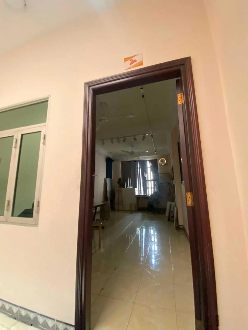Bán nhà MT đường Nguyễn Hữu Cảnh, DT 4x 17,5m, 1T 3L, vị trí đẹp, giá chỉ 17,6 tỷ TL