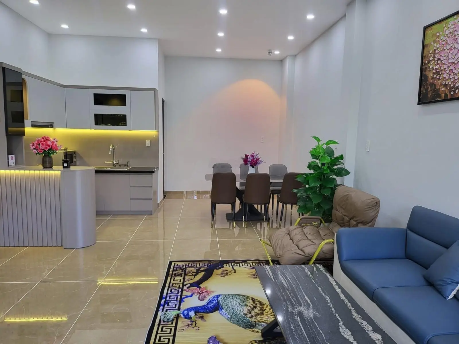 Siêu đẹp - Nhà Lê Văn Phẩm, P6, TP Mỹ Tho, TG. DT: 5x10. Giá 2,25 tỷ TL (ngay BigC)