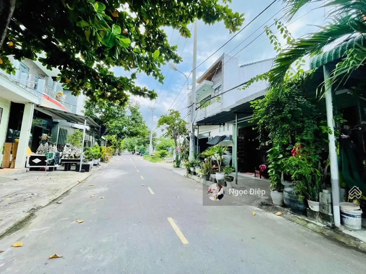 Kẹt tiền bán gấp đất MTĐ. Nguyễn Thị Thọ gần công viên Võ Văn Tần, Đức Hòa, Long An 120m2, SHR