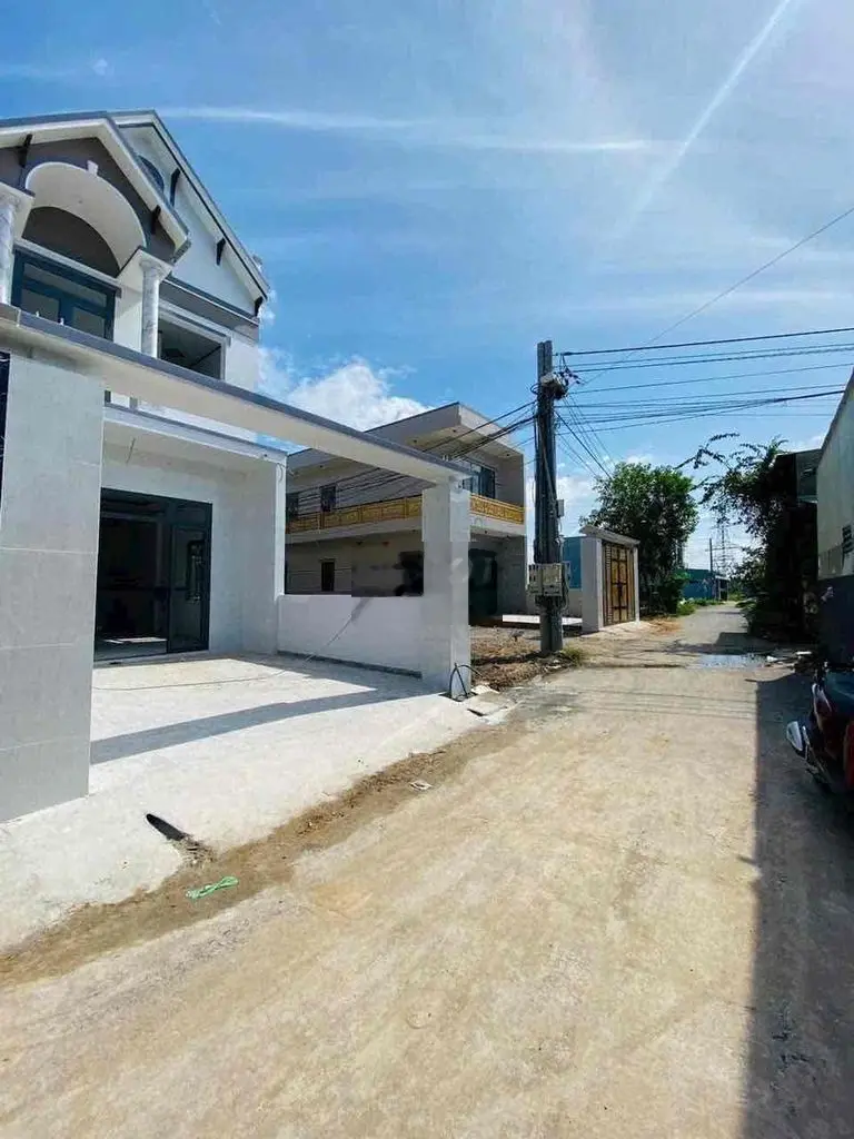 Bán Gấp Nhà Hoàn Thiện Cuối Đồng Khởi Biên Hoà Gần Cây Xăng Đức Hưng