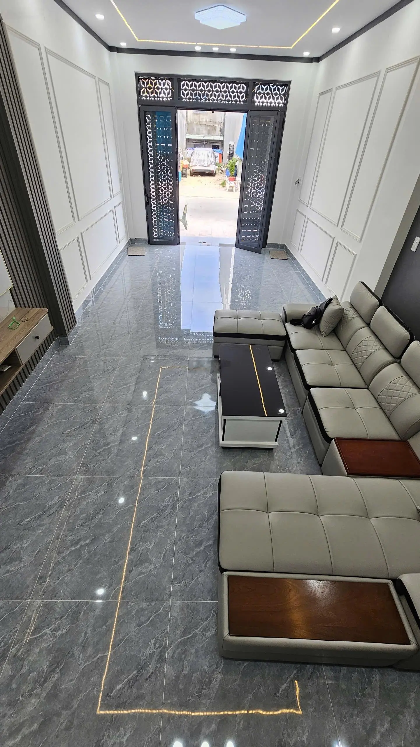 Nhà Mặt Tiền Kinh Doanh: 4Tỷ200_72m2 Nhà 1 Trệt 1 Lầu KDC Phú Hồng Thịnh 8, P.Bình Chuẩn, Thuận An