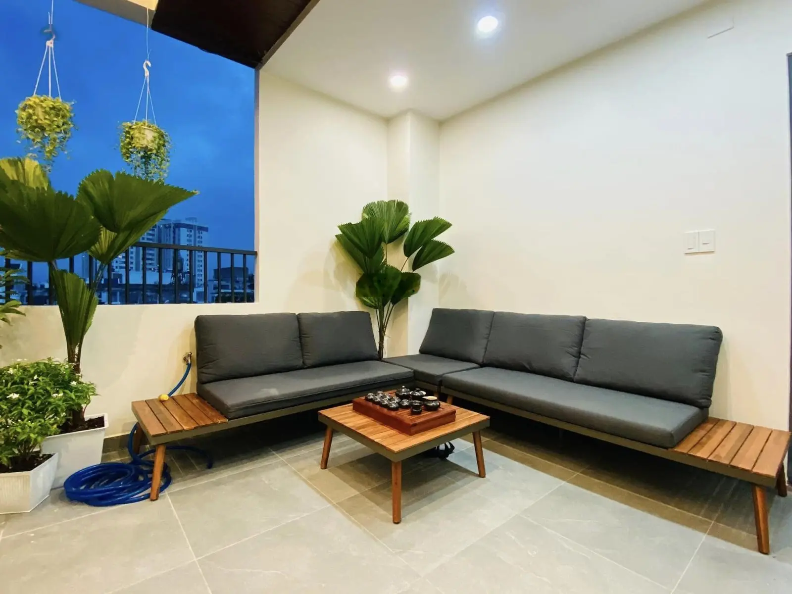 HẠ GIÁ BÁN NHANH NGUYÊN HỒNG,GÒ VẤP,3TY5 ,5X16,1T3L , 4PN, 5WC , HẺM TO 6M , THUÊ LÀM SHOP HOA 15TR