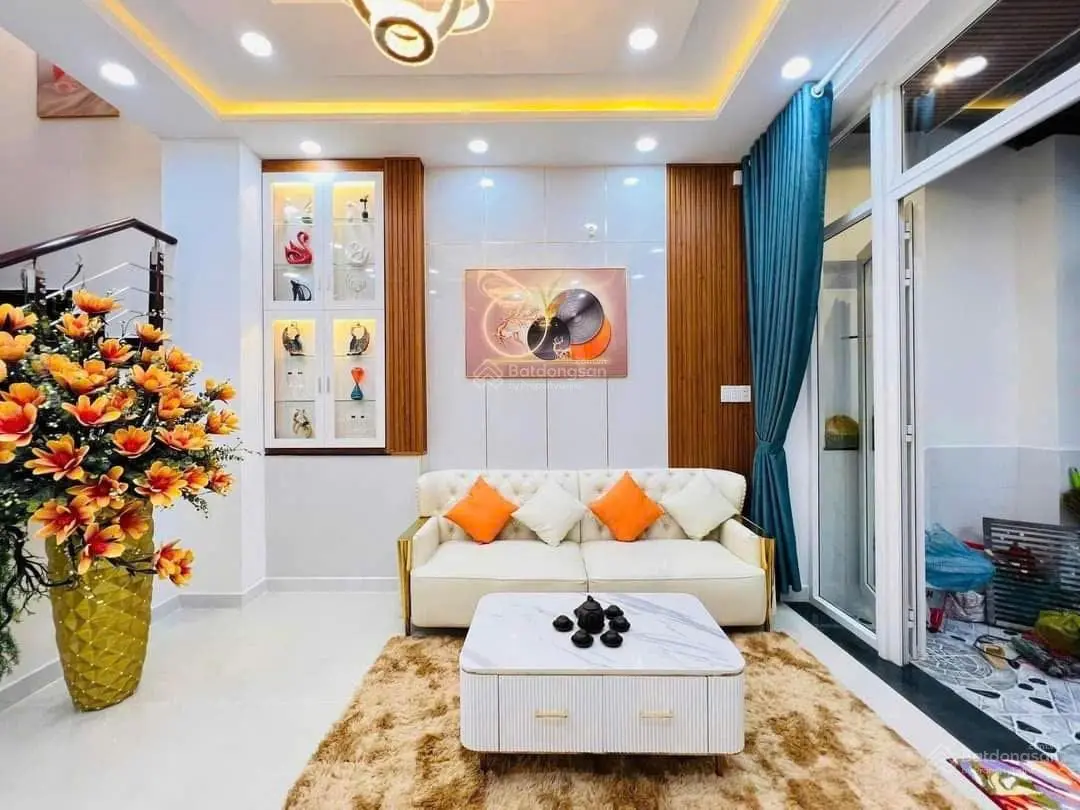 Mua nhà đẹp đường số 38, Hiệp Bình Chánh, Q. Thủ Đức, 75m2, sổ hồng riêng