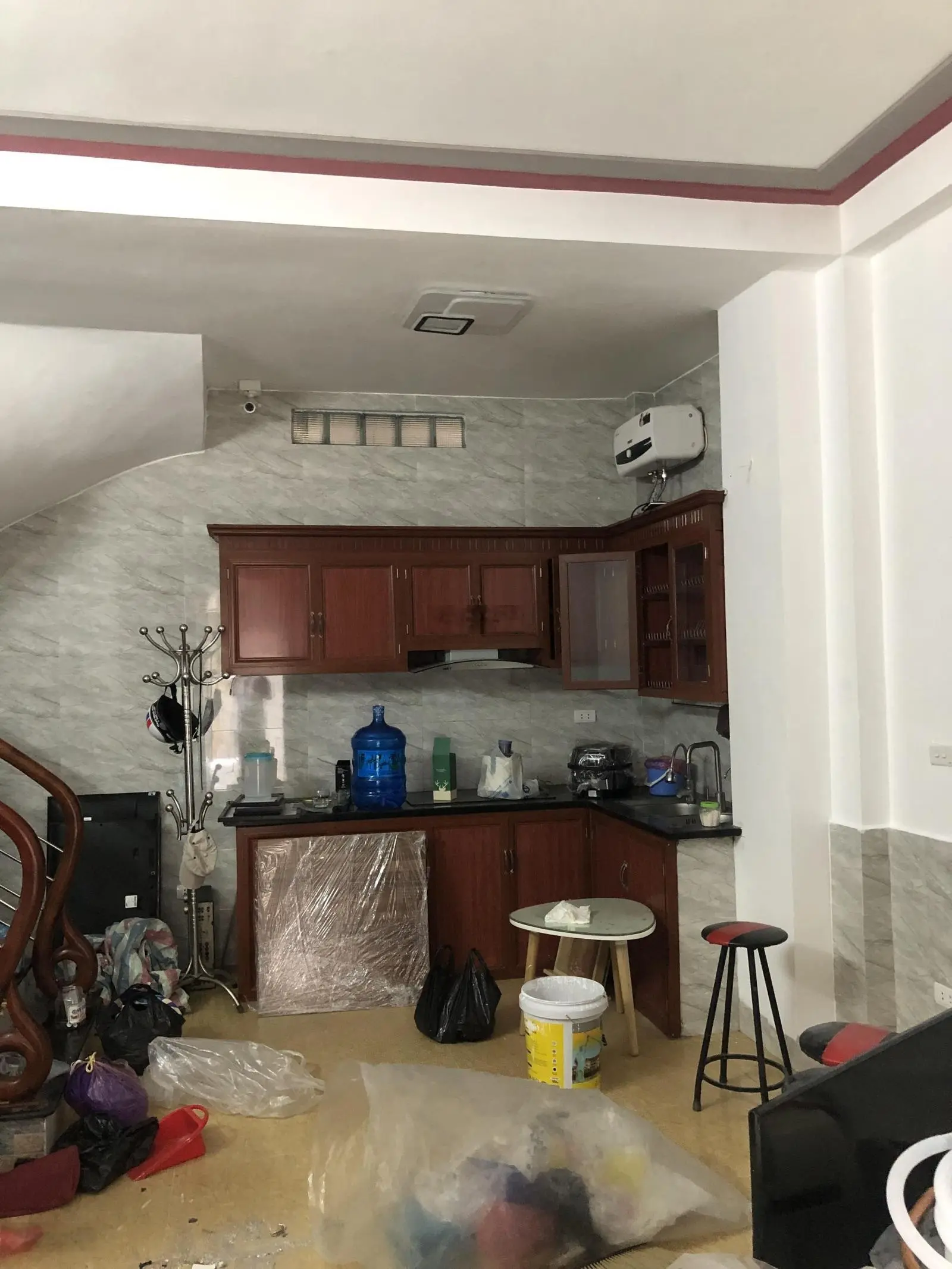 Bán gấp nhà riêng 6 PN, 4 WC tại Đường Tự Khoát cách oto 50m, Dt 40m2, Mặt tiền rộng, nở hậu