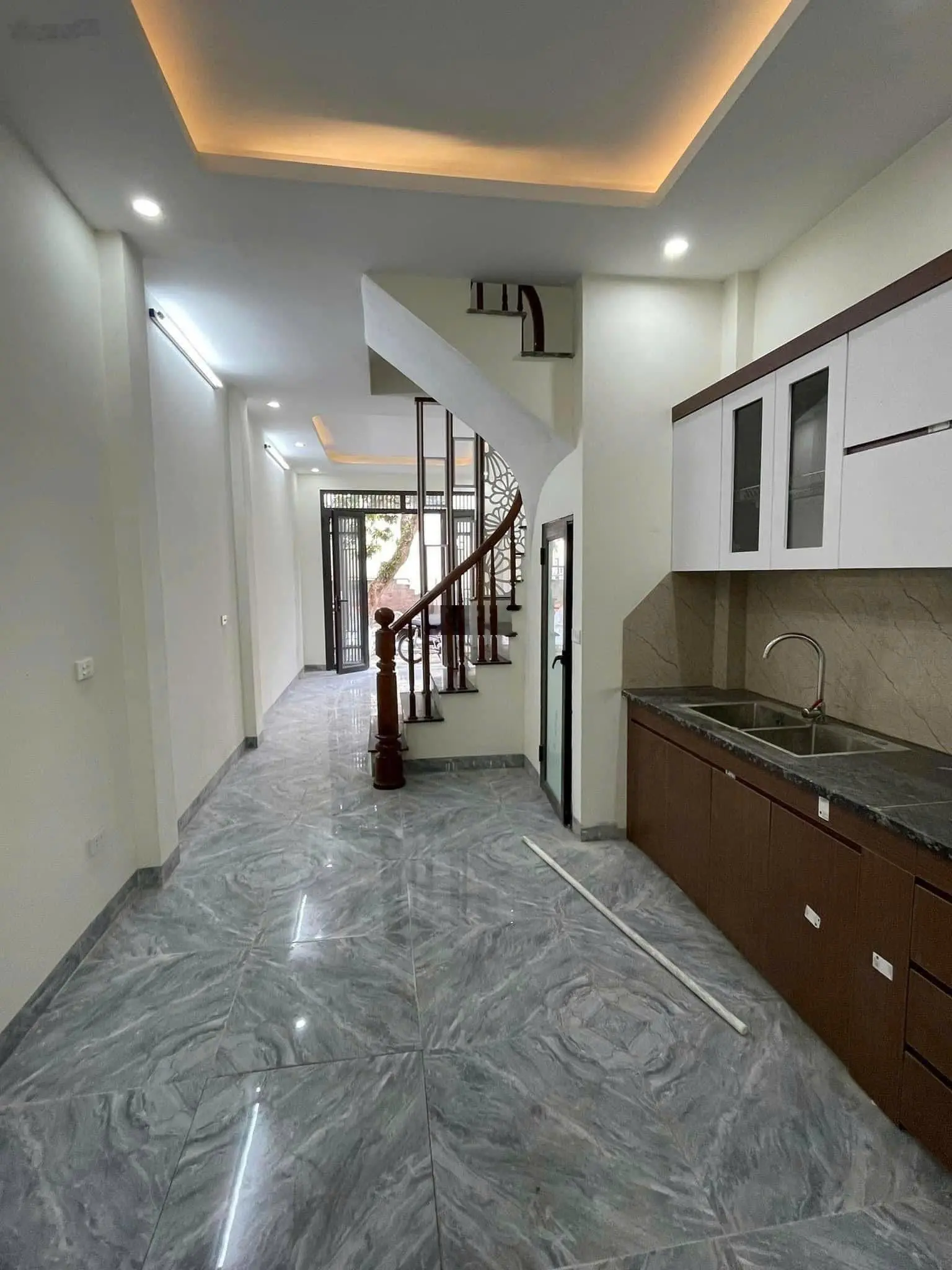 Cần tiền bán gấp ngõ ô tô - Yên Thành - Biên Giang gần ql6 - 400m ra đh tdtt - xây mới - ở ngay