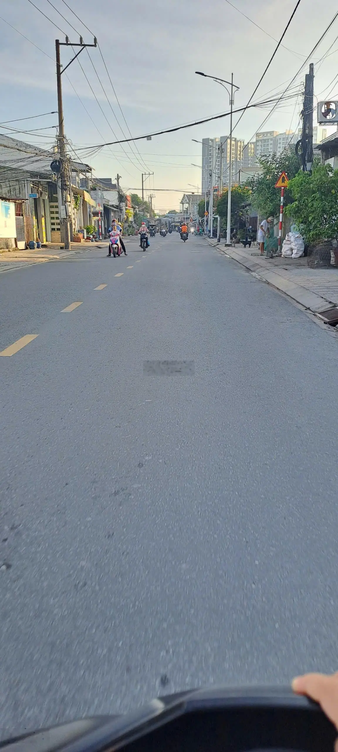 Hàng hiếm tại Lái Thiêu, 6,7 tỷ, 194m2, 5 PN, 5 WC, nhà riêng 2 tầng