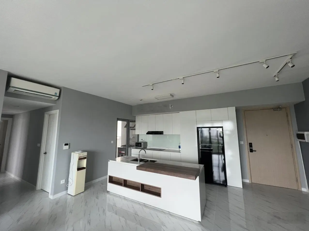 Bán Căn Hiếm 3PN 121M2 Palm Heights. Nhà Cực Đẹp, Rộng Rãi. Giá Bán Chỉ 8.08 Tỷ