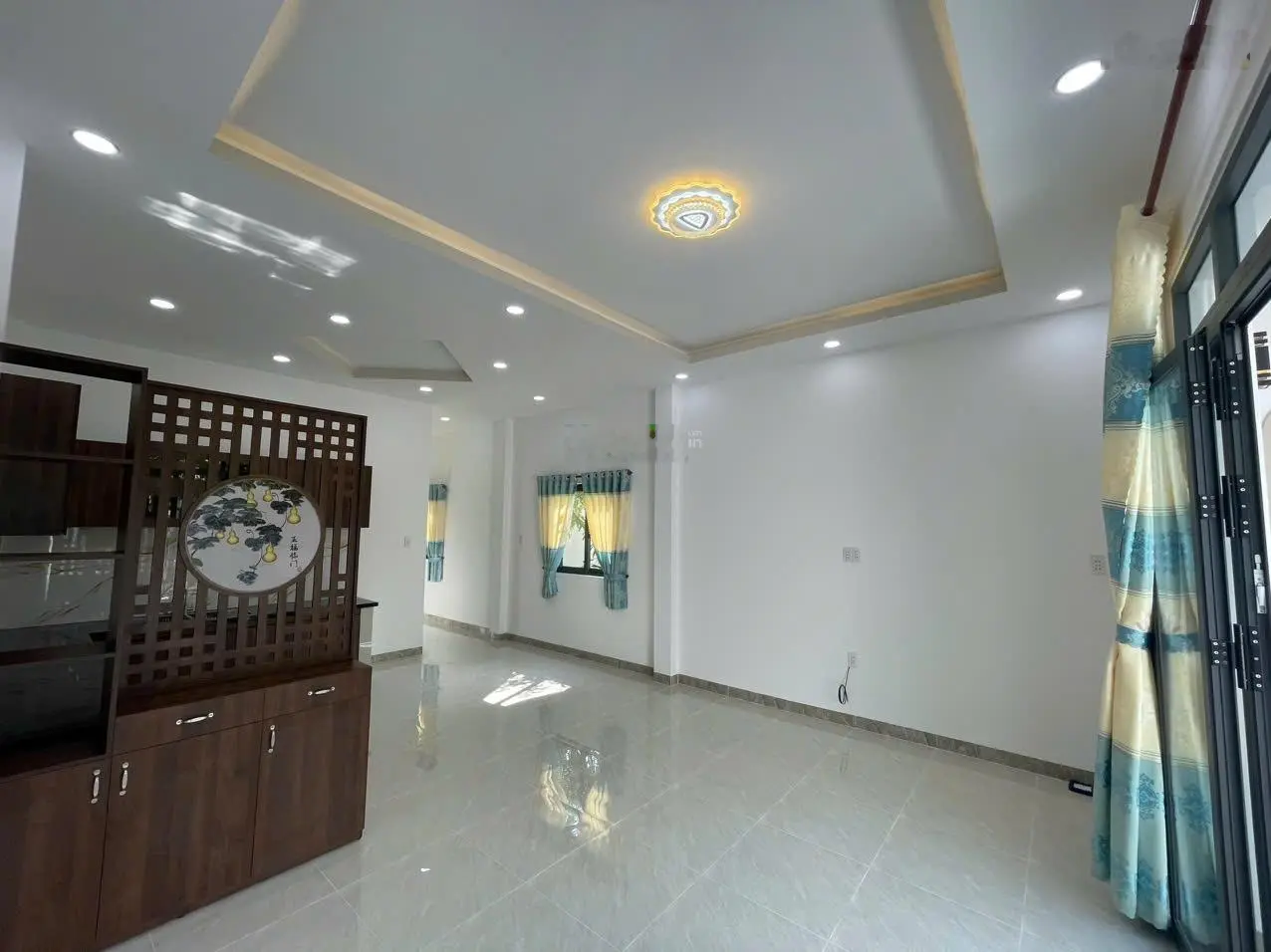 Bán nhà mới hoàn thiện gần Lan Vương, 5,1x20m, 2 PN, thổ cư 70m2 đã có số nhà 0919 968 ***