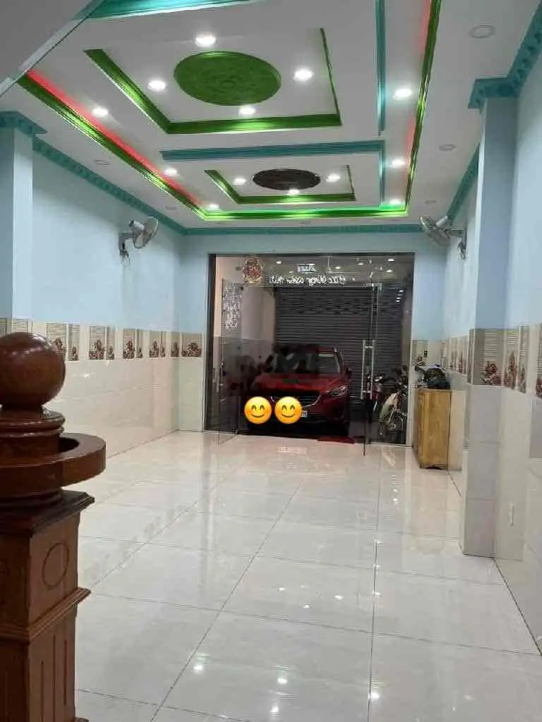 Bán Nhà 2 Tầng-HXH-đường 11 -TT thành phố Thủ Đức - 70m2 chỉ 4