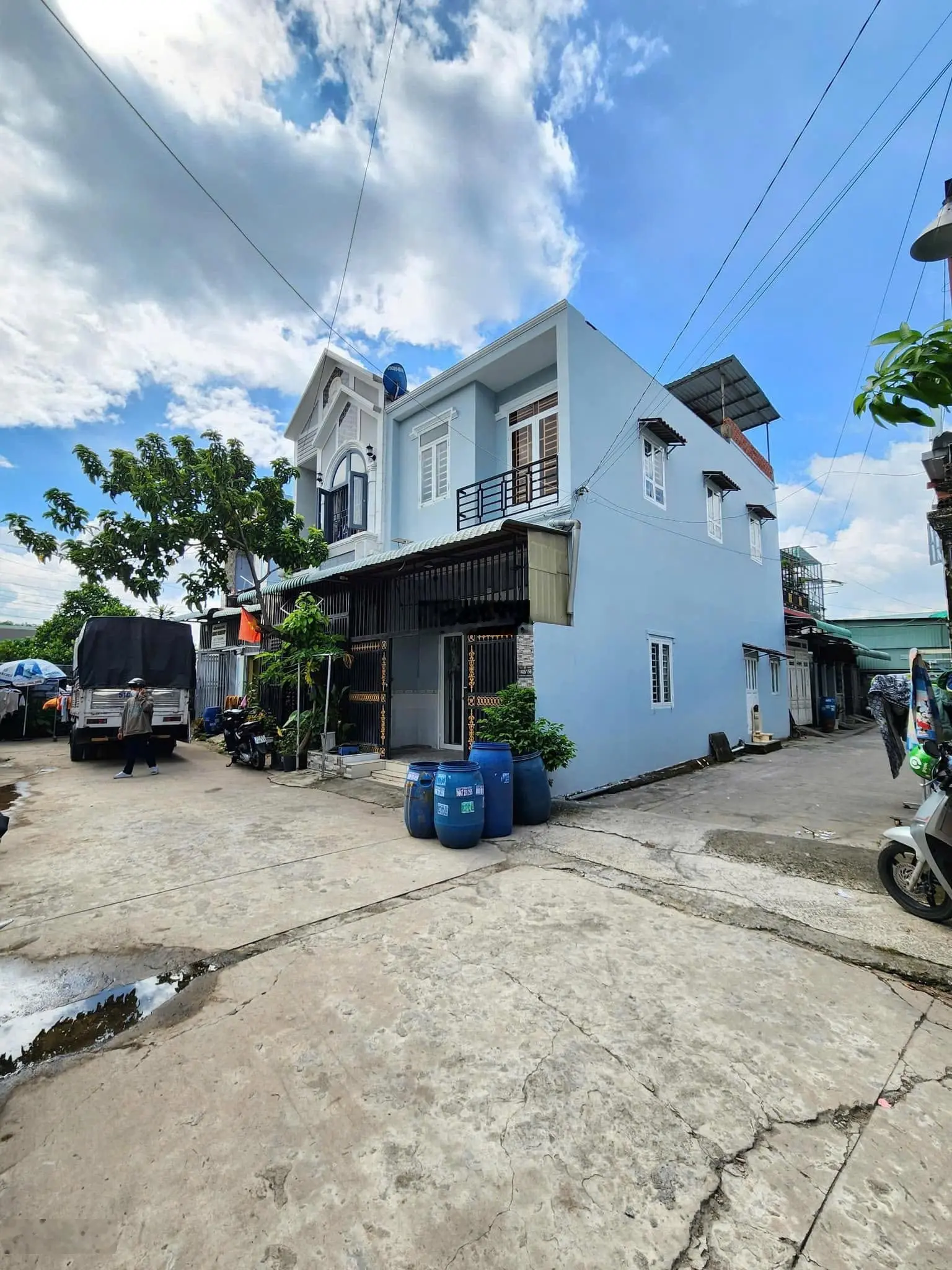 Chính chủ bán nhà gần tđc tứ hải phường tân đông hiệp 2 mặt tiền 60m2 giá chỉ 1ty650 sẵn kinh doanh