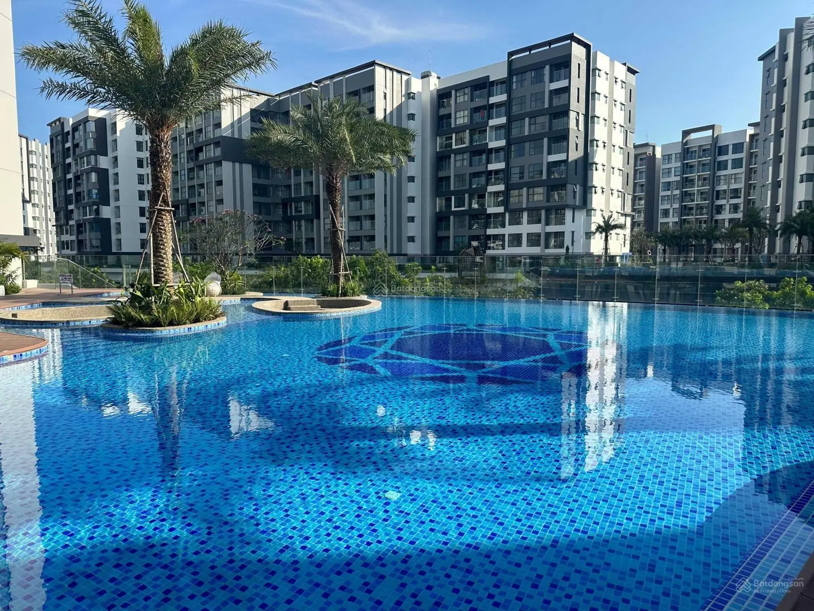 Căn 3PN Alnata Plus 119m2 - View công viên hồ cảnh quan, Landmark - Nhận nhà ngay 7.344 tỷ