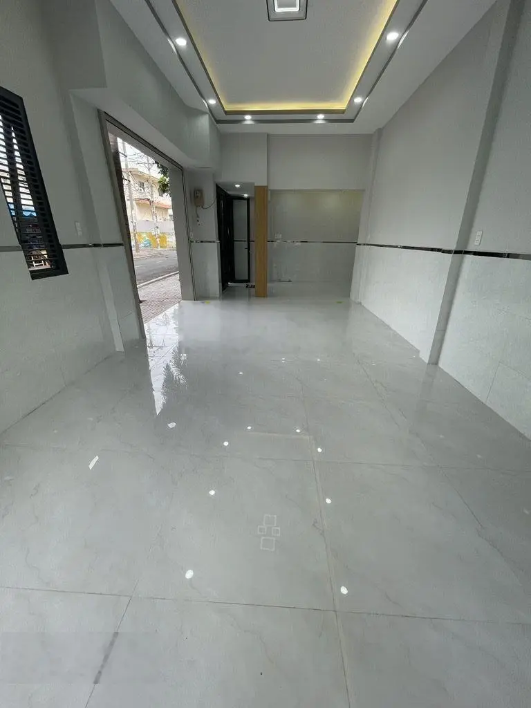 Bán gấp nhà mặt phố ở Phường 6, Quận 6, TP. HCM, 10,5 tỷ, 96 m2
