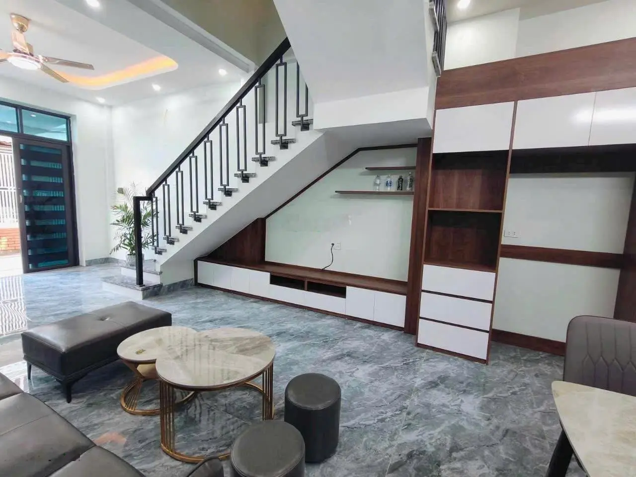 Hot bán nhà 3 tầng gần trường THPT chuyên Lam Sơn, phường Đông Sơn, TP Thanh Hóa