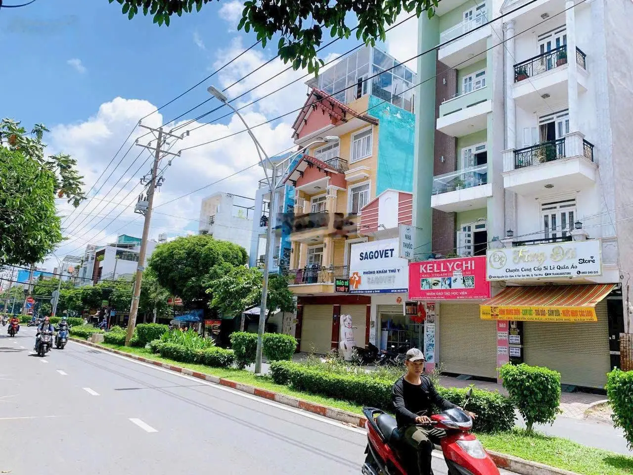 Cặp mặt tiền Nguyễn Cửu Đàm: 8m x16m - 3 lầu - cho thuê 50tr/ tháng