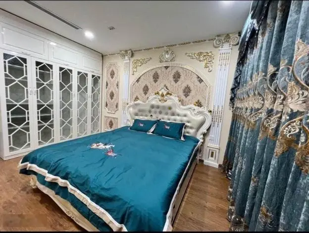 Chính chủ thiện chí bán gấp căn 3PN 116m2 dự án Sun Square nội thất đầy đủ. LH: 0906241823