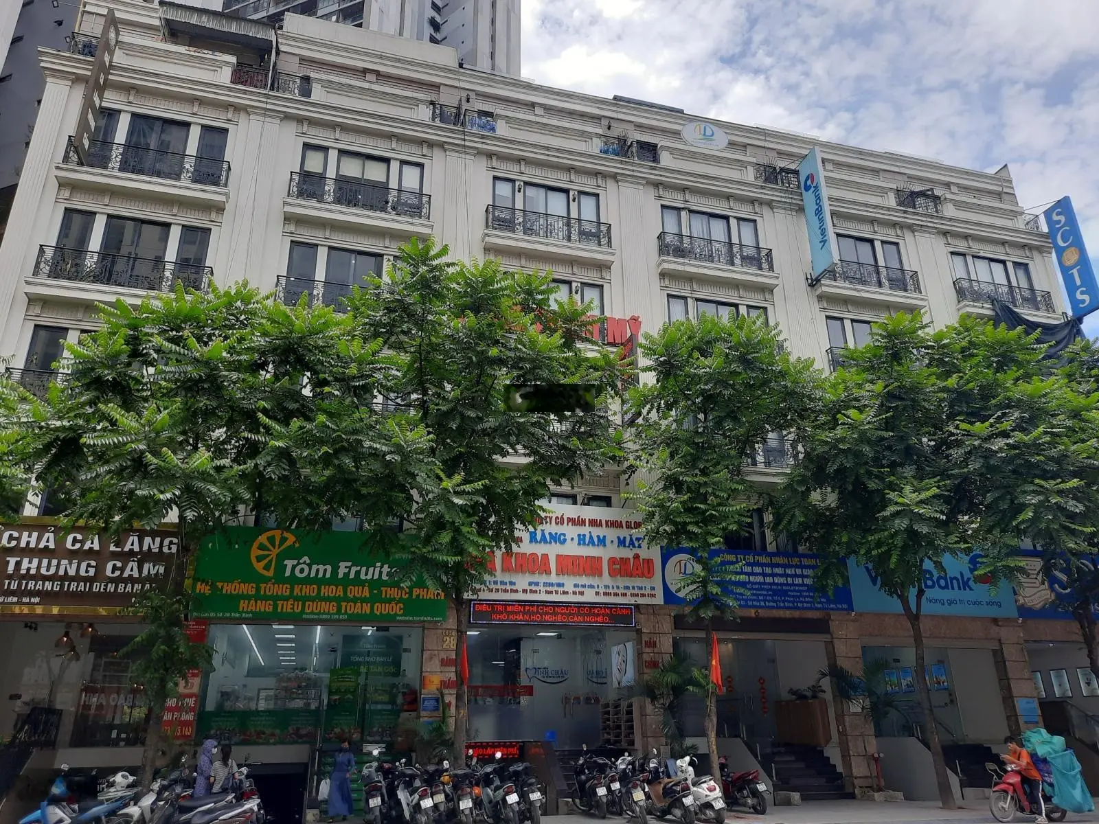 Bán nhà mặt phố Huỳnh Thúc Kháng, Đống Đa. Diện tích 123m2, 7 tầng, giá 70 tỷ