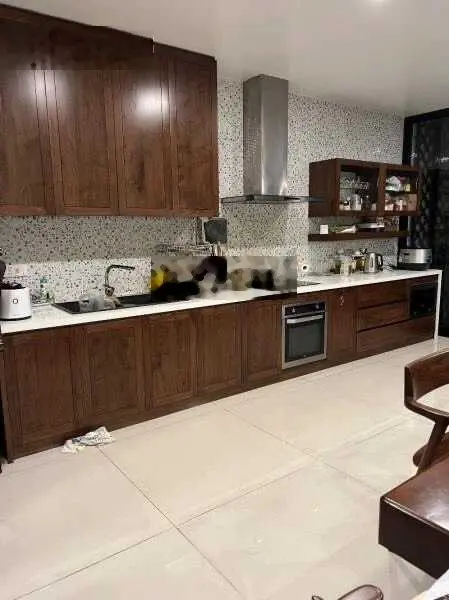 Bán nhà đẹp Thái Hà, Quận Đống Đa 150m2 - mặt tiền 5.75m - 32 tỷ - thang máy - gara - cư dân vip