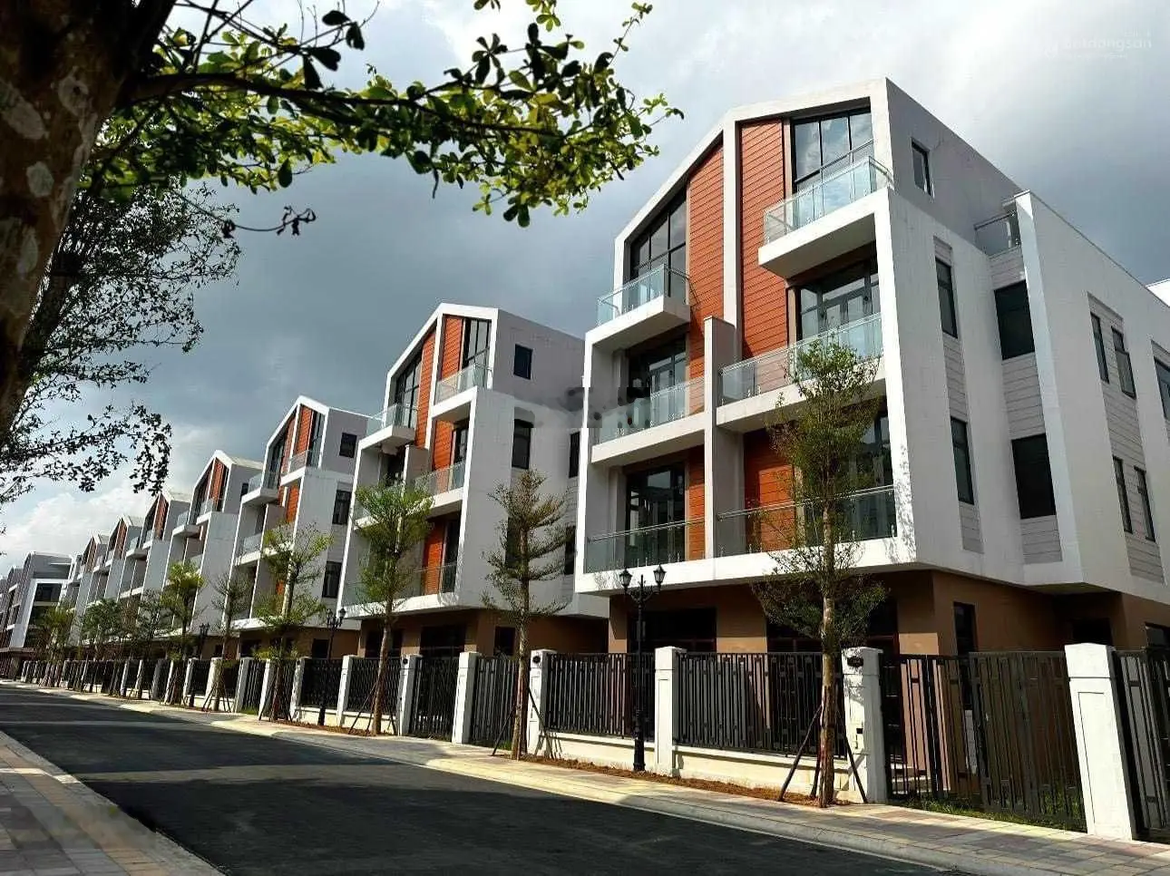Việt Kiều có nên mua bất động sản tại Vinhomes Ocean Park 2 & 3 để đầu tư không? Mua loại hình nào?