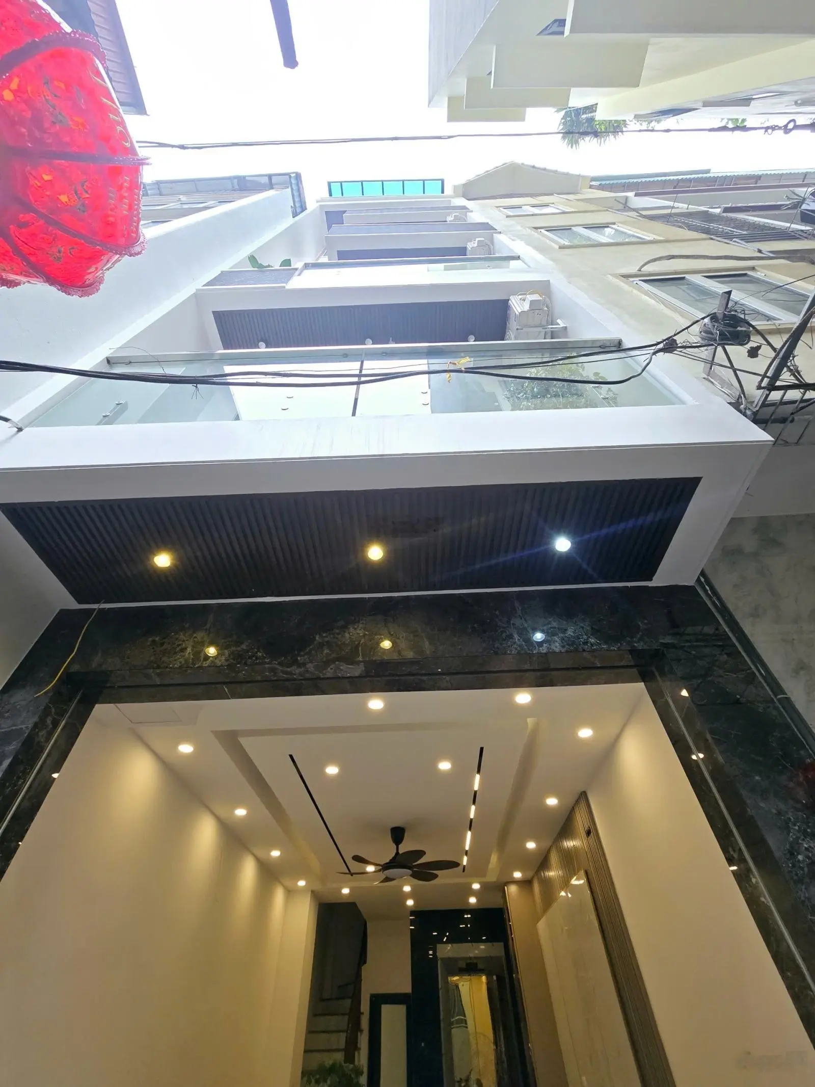 Siêu phẩm ngọc thuỵ vip - khu quân đội - full nội thất nhập khẩu - nhà mới koong -8,8 tỷ - ơ sướng