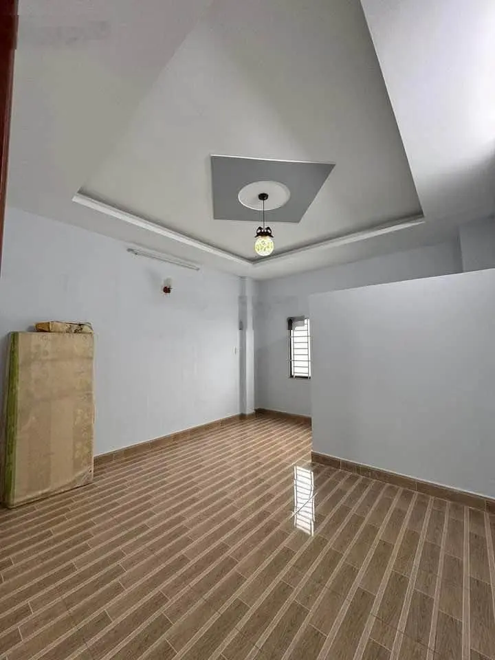 NHÀ KINH DOANH TỐT 4x15=60m2 Lương Minh Nguyệt Tân Phú cách đường Lũy Bán Bích 300m, sổ sẵn