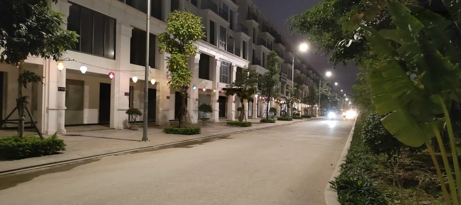 Bán nhanh căn đại lộ Hoàng Gia và thảo viên trục chính Hinode Royal Park 1x tỷ
