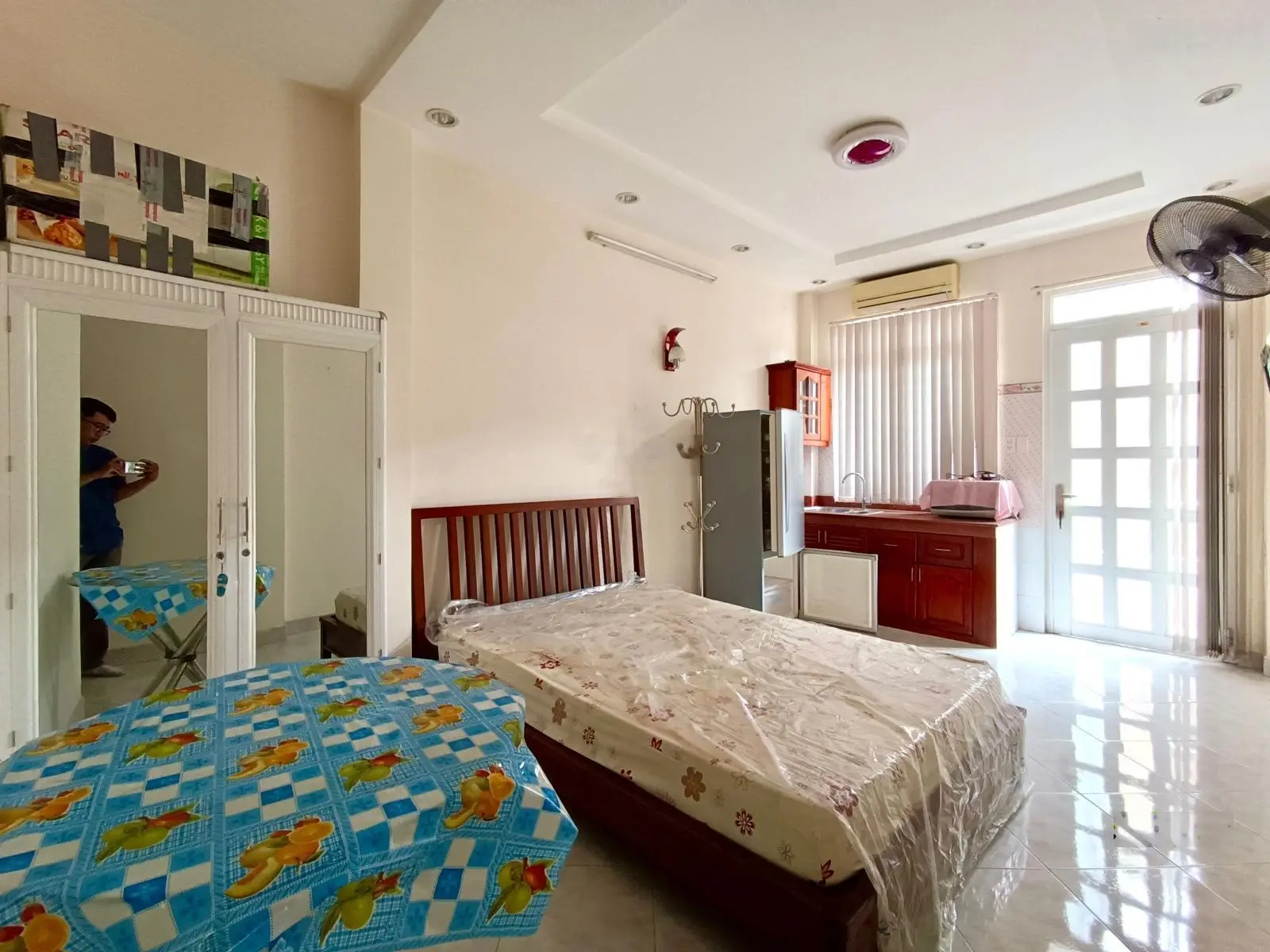 Bán nhà 1 sẹc Vạn Kiếp vừa Ở vừa Cho Thuê 66m2 ngang 6,6m 6 phòng ngủ chỉ 7,5 Tỷ có bớt