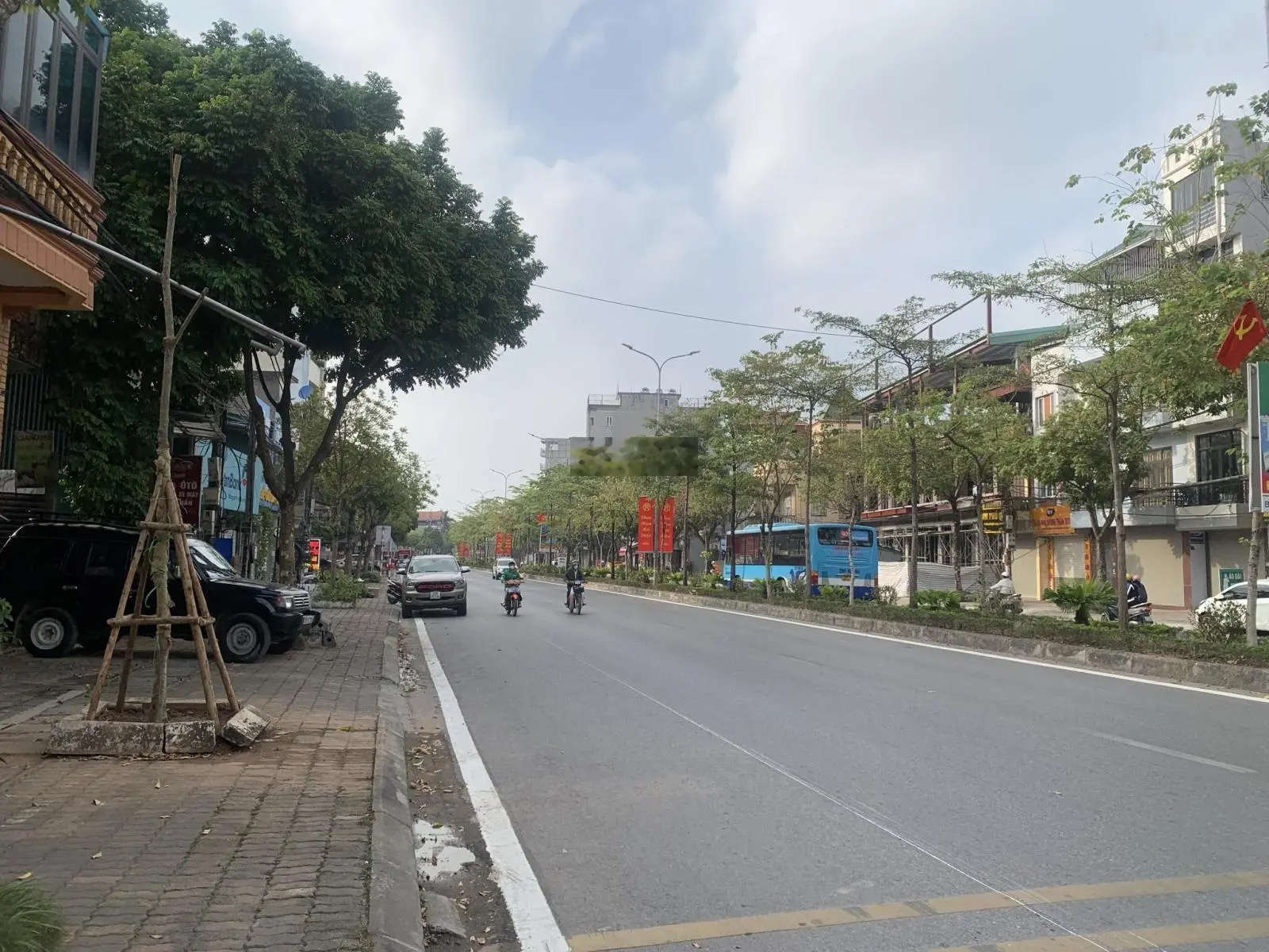 Mặt phố Tây Sơn, vị trí đắc địa, 102m2 6 tầng thang máy, kd sầm uất mọi loại hình