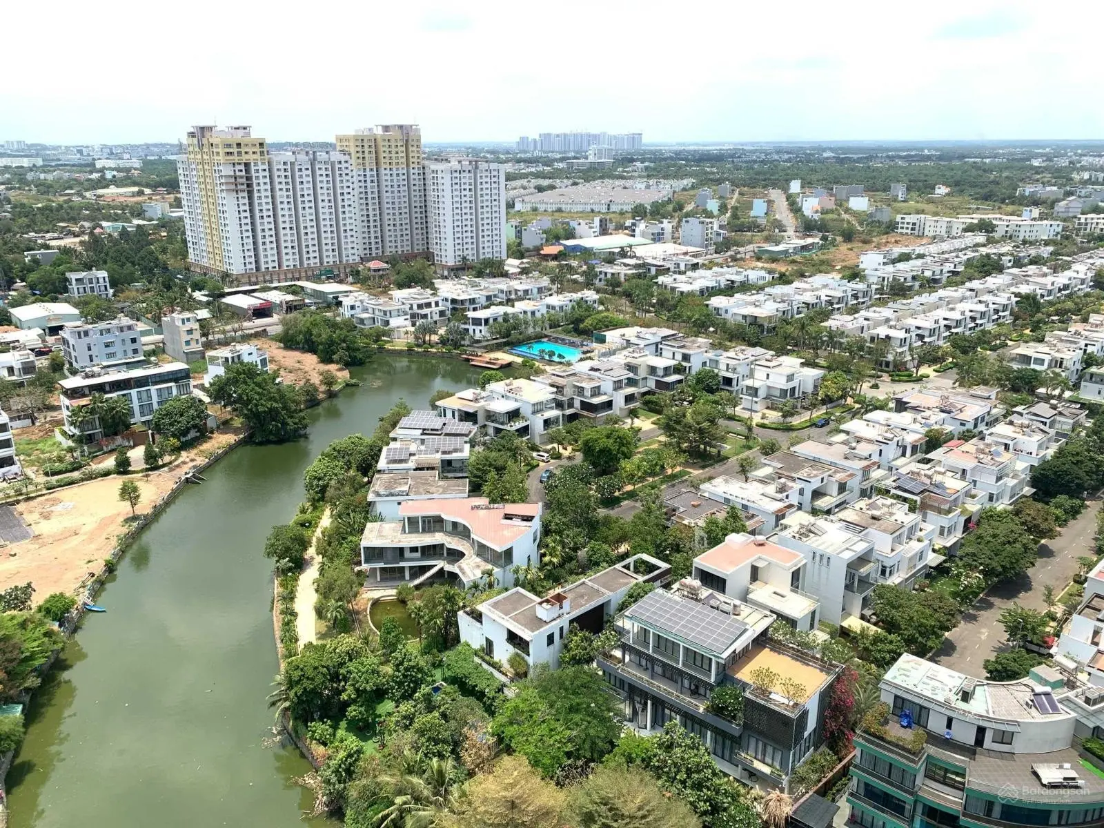 Bán căn hộ 3 phòng ngủ 90.7m2 nội thất cao cấp view sông giá chỉ 4 tỷ 390 - Dự án Safira Khang Điền