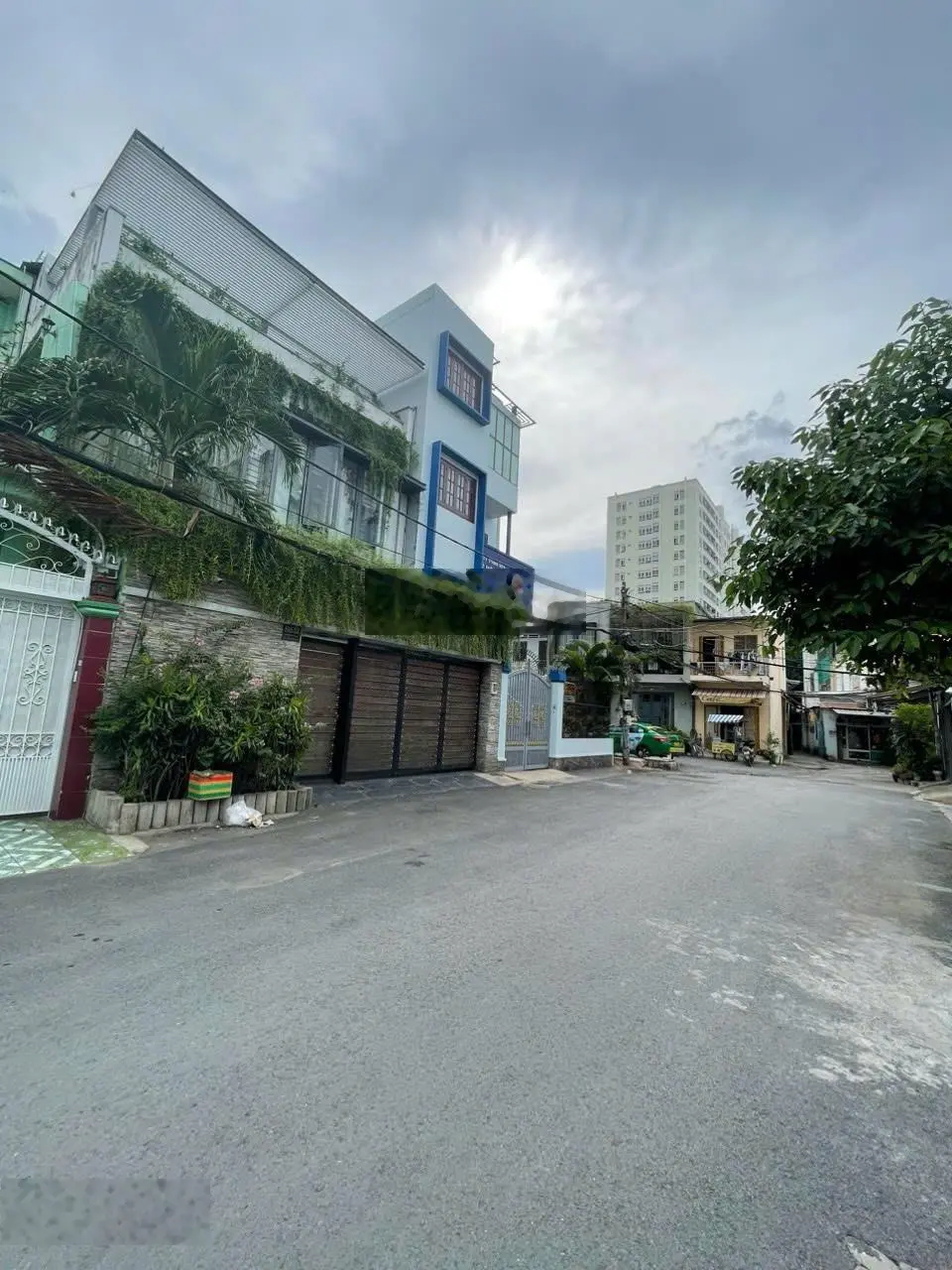 Biệt thự sân vườn siêu đẹp giá tốt Thảo Điền 14m 28m trệt lầu chỉ 54 tỷ