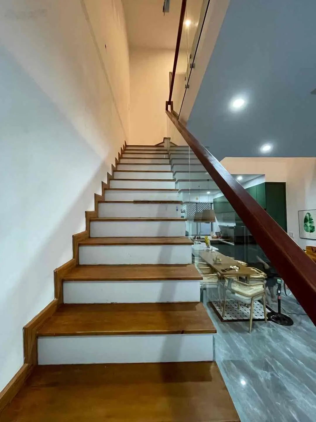 Đà Nẵng. Nhà 3 tầng siêu đẹp giá tốt, khu Nam Việt Á quận Ngũ Hành Sơn