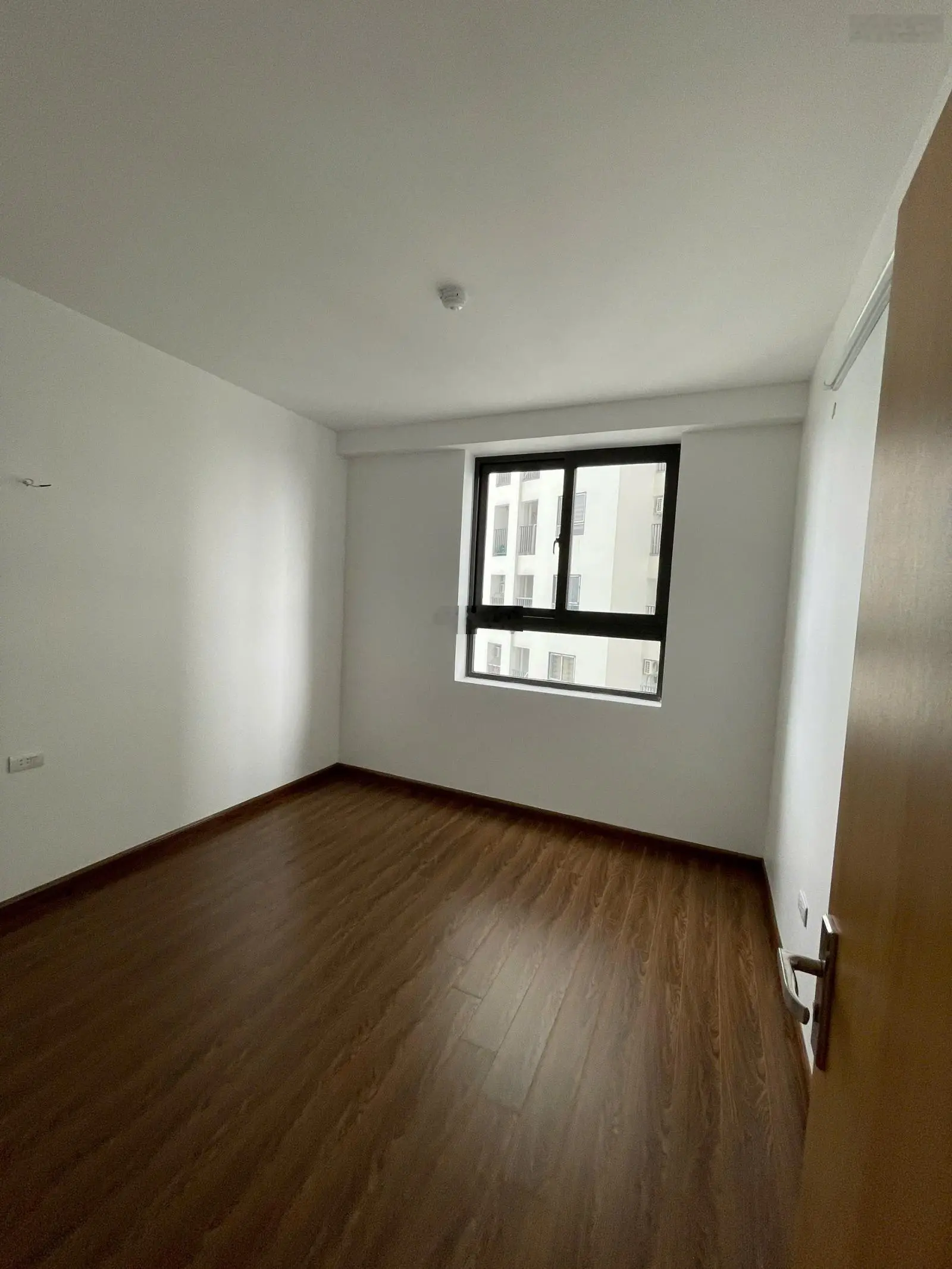 Cần bán căn hộ giá 1.XtỷVND tại Đường Quang Trung, Phường Thịnh Đán, Thái Nguyên - diện tích 75,9m2