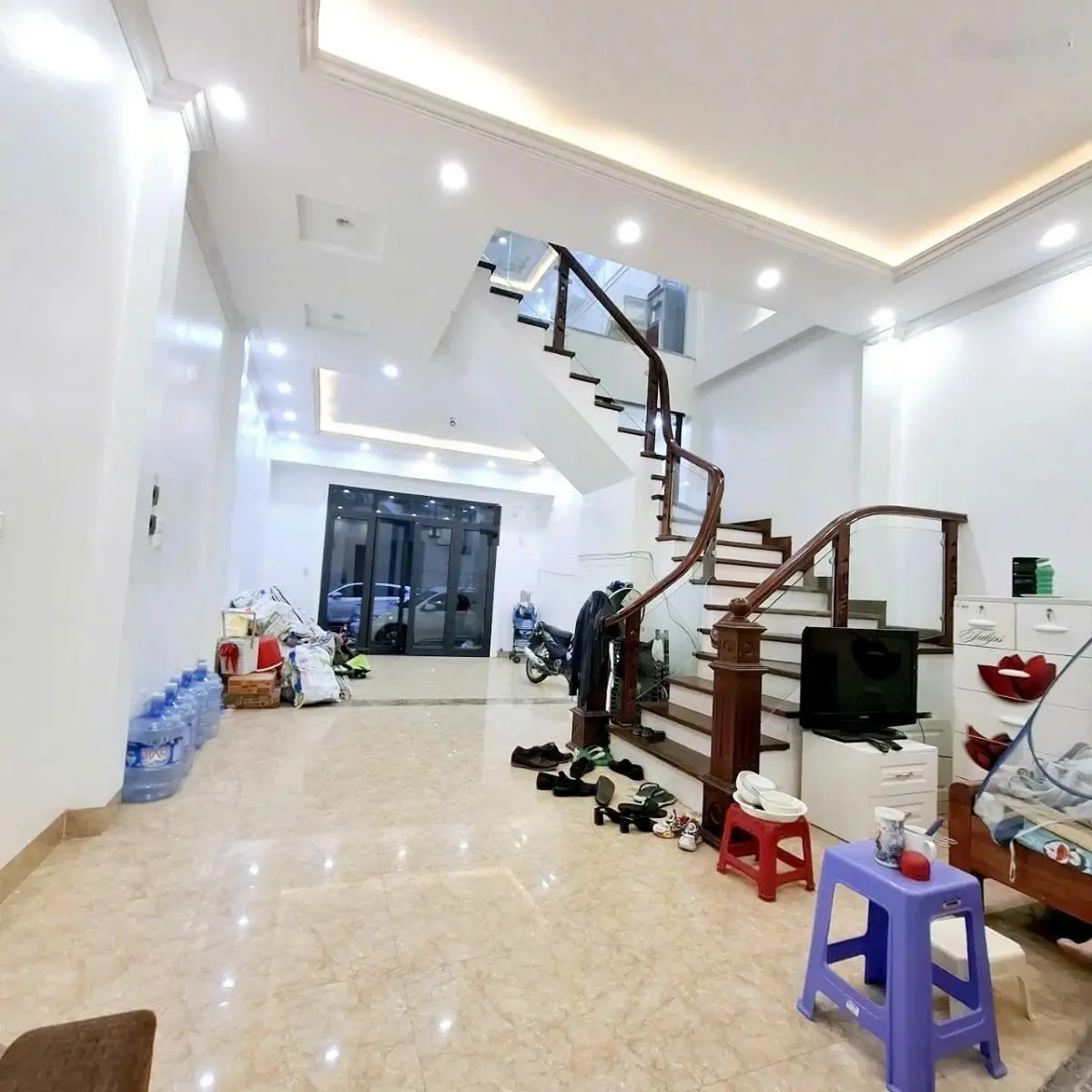 Bán Nhà Mặt Phố Nguyễn Khuyến 28,9 tỷ, 85m2, Hà Đông, HN kinh doanh sầm uất.