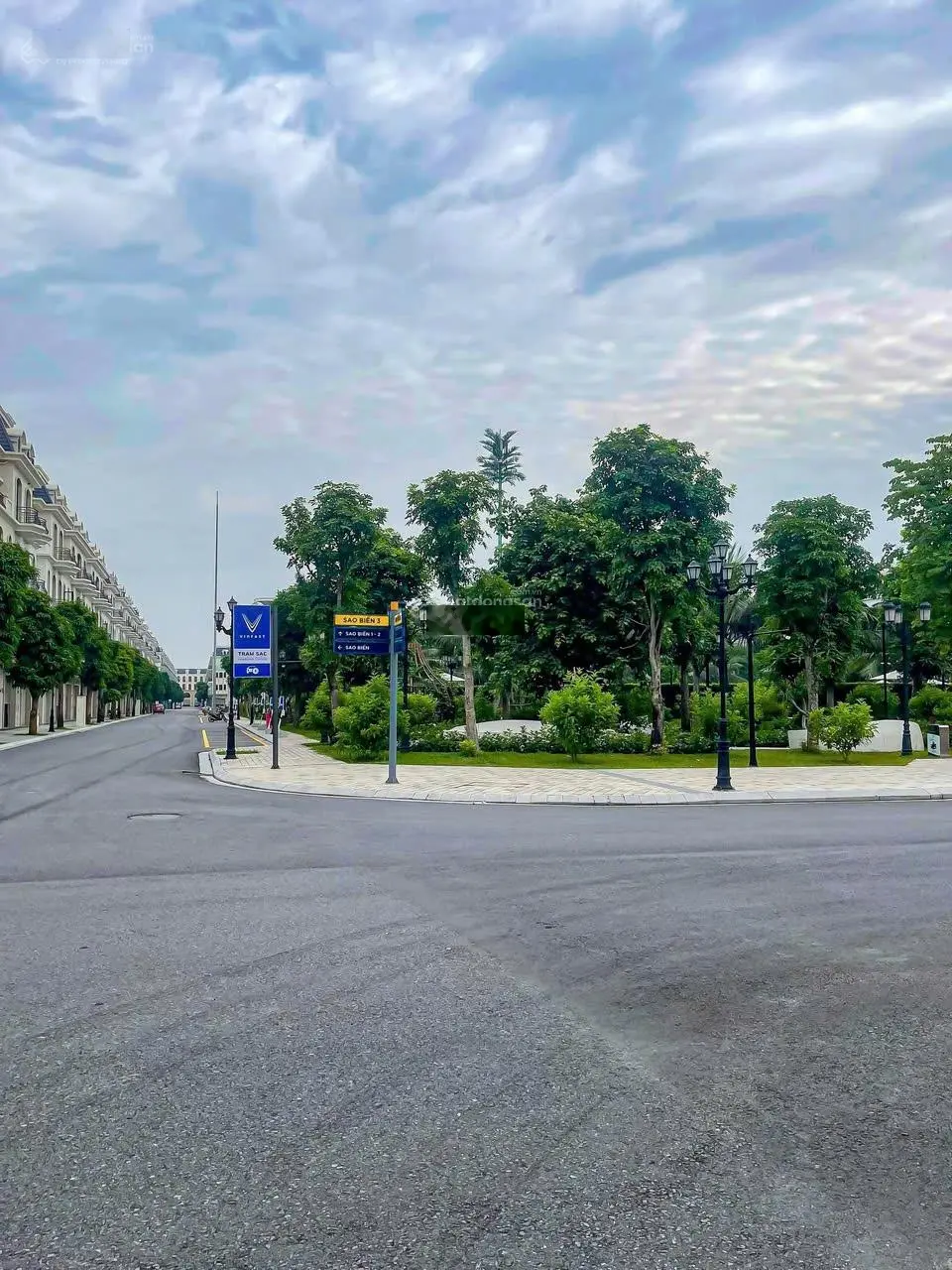 Chủ nhà ngộp bank cần gấp căn Sao Biển 58,5 m2 gần chung cư masteri, công viên 7,5 ha ,bể bơi