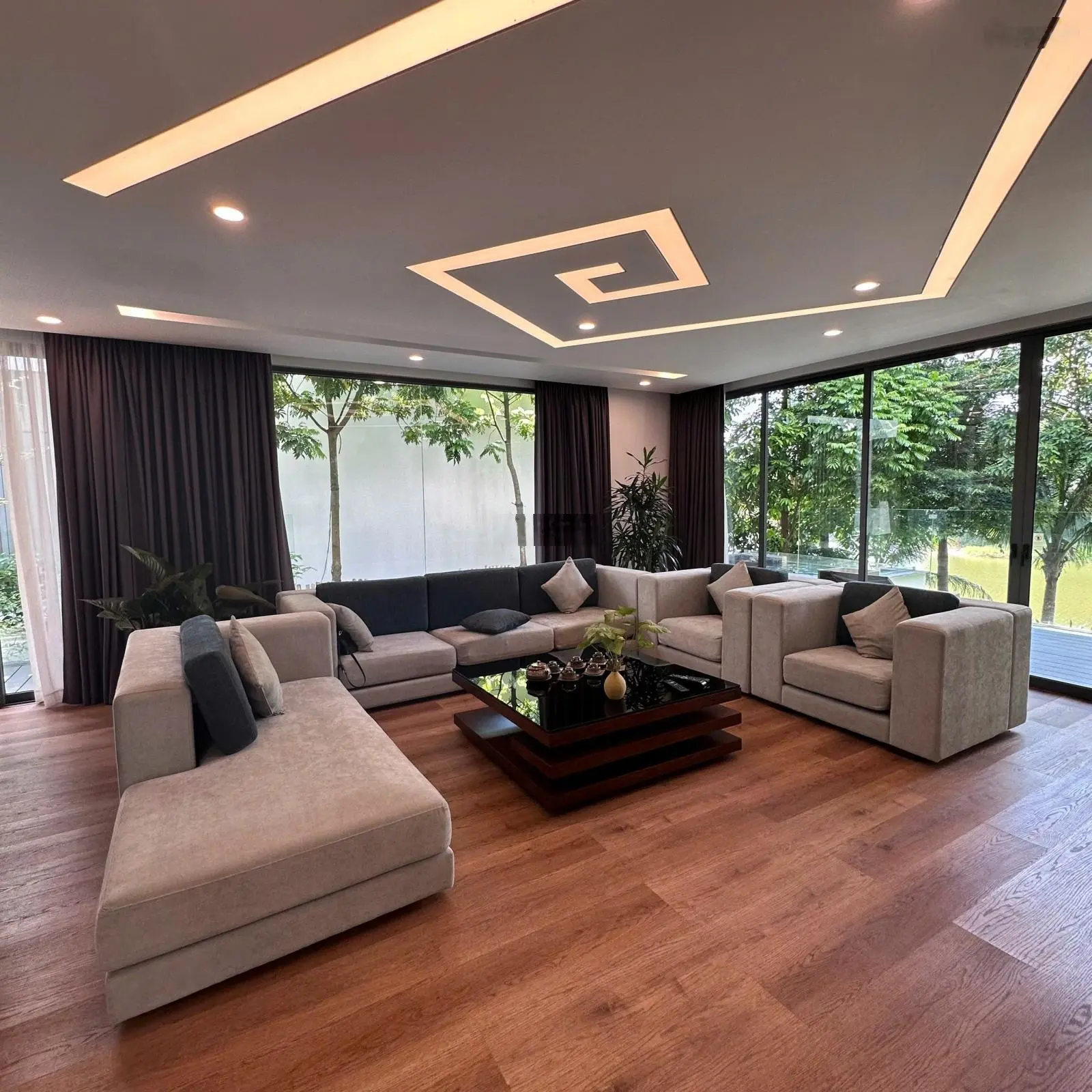 Duy nhất BT Flamingo 375m2 view hồ vị trí trung tâm 5 PN giá tốt nhất không có căn thứ hai