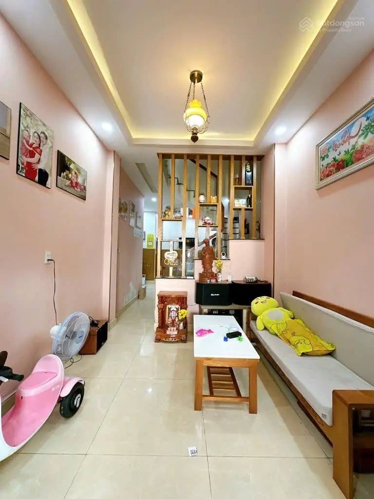 Bán nhà 5 phòng ngủ hẻm 1/ Tôn Đản Quận 4