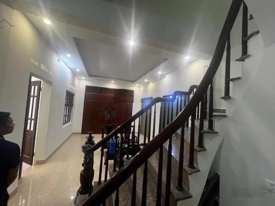 Ban nhà nguyễn quý trị-kiêu kỵ-gia lâm
