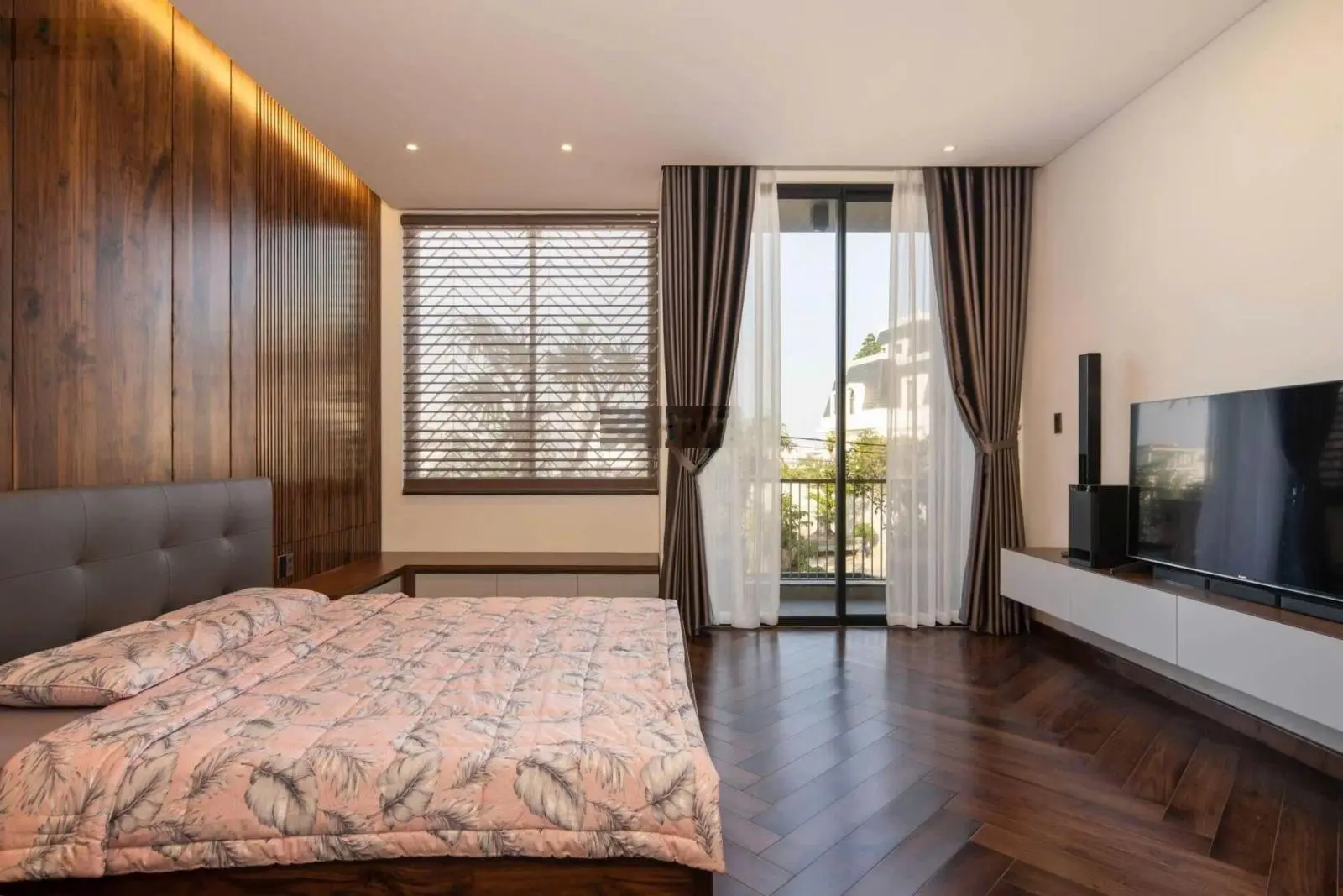 Xịn xịn nhà đẹp mua ngay liền tay phạm văn hai- bình chánh, dt 50m2 giá chỉ 1ty4 còn tl