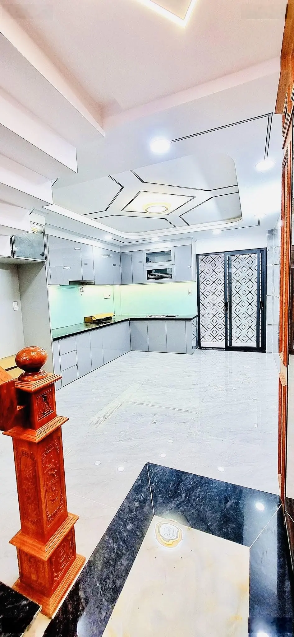 Nhà đẹp 4 tầng Đặng Văn Bi, HXH, 105m ngay trung tâm Thủ Đức chỉ 6. X tỷ