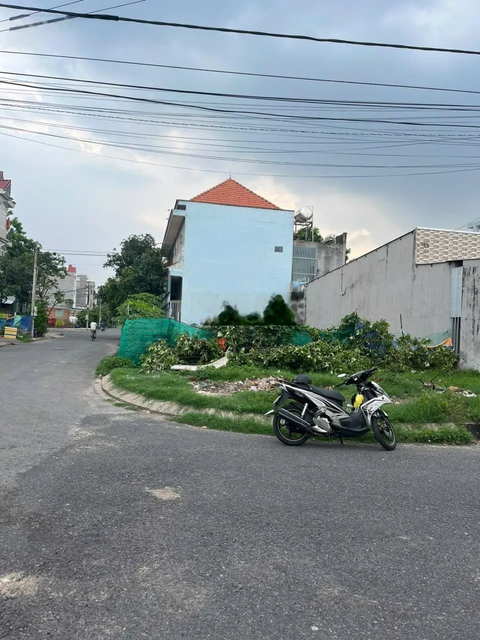 5x30 ngay sát kcn long thành 150m2 full thổ cư. Giá ngộp ra nhanh thiện chí chủ bớt. Sổ sẵn