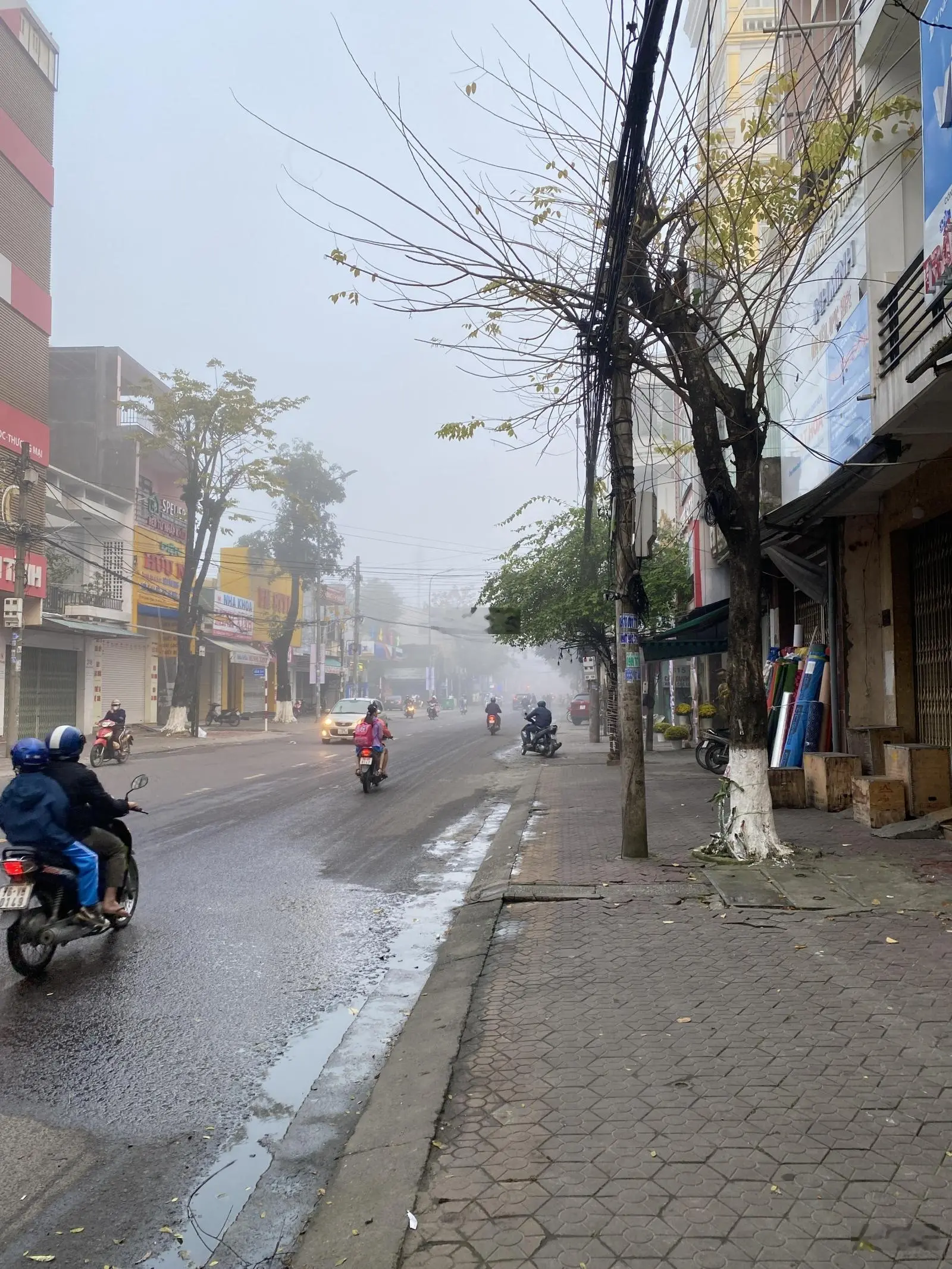 Bán nhà mặt phố đẹp tại đường quang trung, 27 tỷ vnd, 100m2, nhiều tiện ích