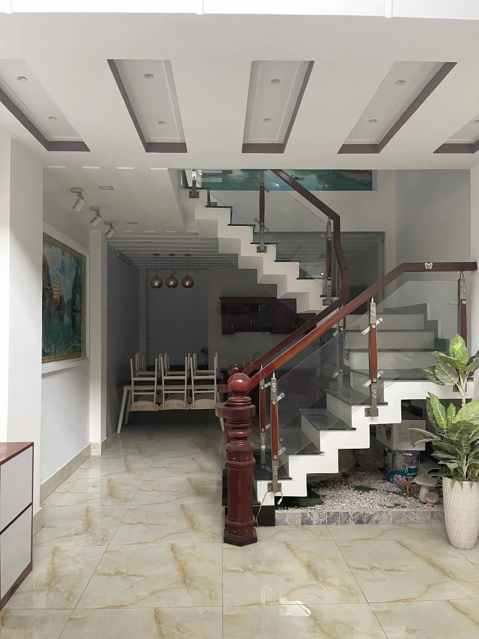 Bán nhà 4 tầng HXH 1 trục đường số 4 P16 4PN 5WC 4x15m, gần trường Nguyễn Du, Lotte