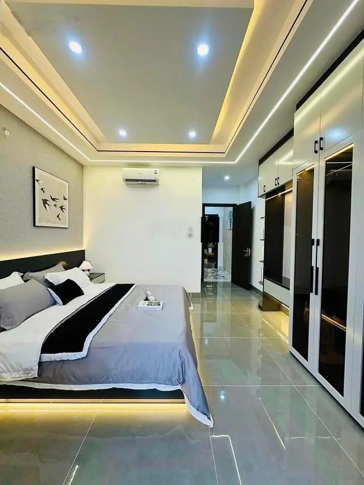 Chính chủ ký gửi bán gấp nhà Tô Ngọc Vân P. Thạnh Xuân, Q12, 64m2, hẻm xe hơi, sổ hồng