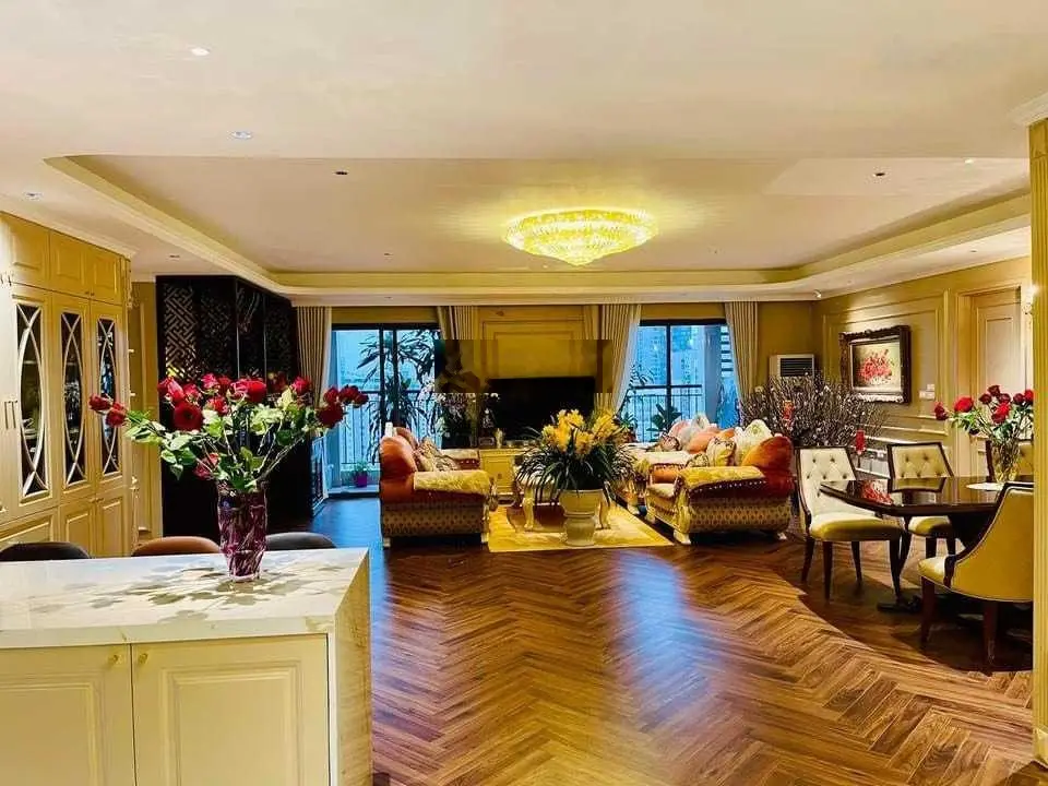 Tôi cần bán gấp căn hộ Golden Palm Lê Văn Lương, 81.1m2, 2 ngủ 2 vệ sinh, ban công Đông Nam cực mát