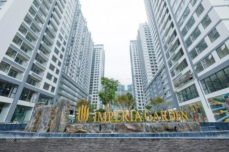 Gia đình thiện chí cần bán gấp căn hộ Penthouse view bể bơi 200m2 ở Imperia Garden giá chỉ 10 tỷ