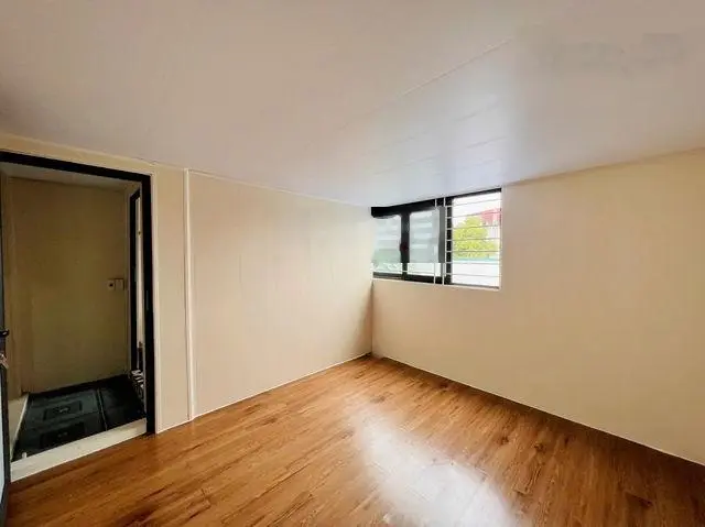 Bán nhà 30 Ái Sơn, Phường Đông Hải - sẵn ở, giá tốt!