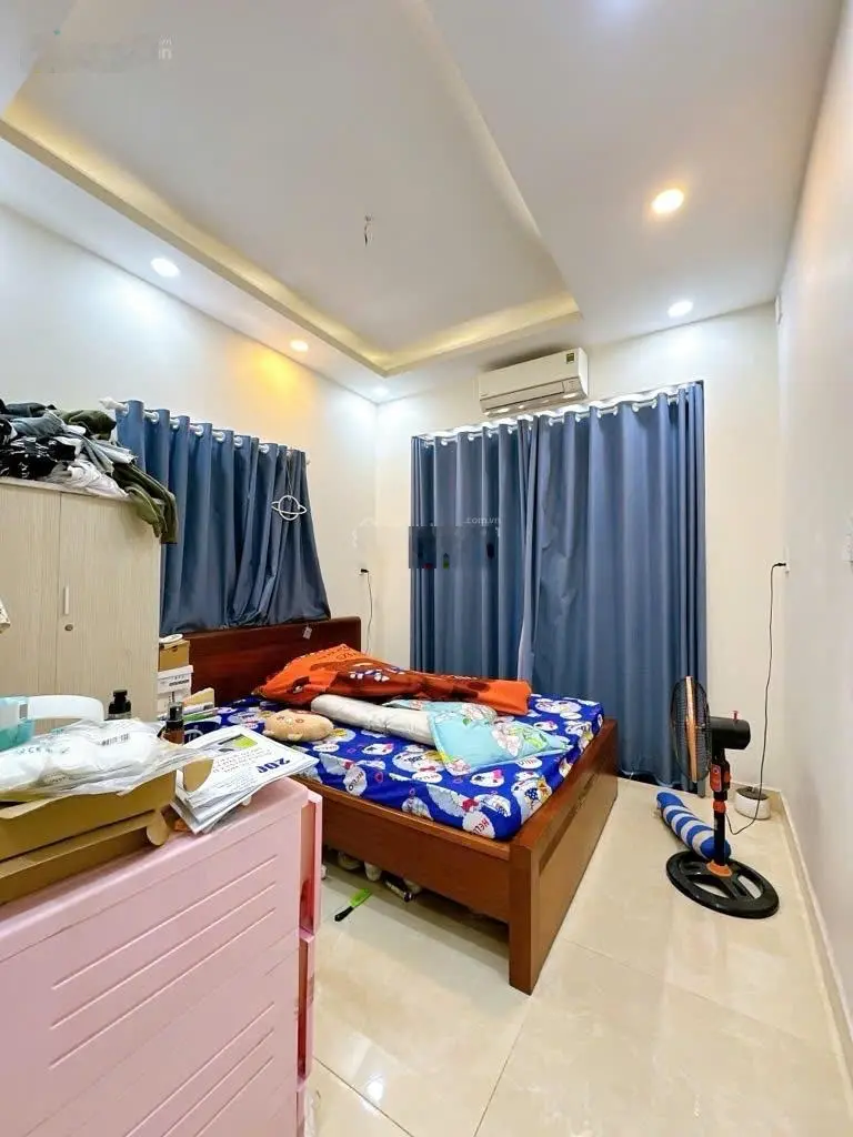 Bán nhà 5 phòng ngủ hẻm 1/ Tôn Đản Quận 4